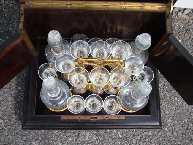 A spectacular 19th century Cordial set, French or English, circa 1860 — image 6
